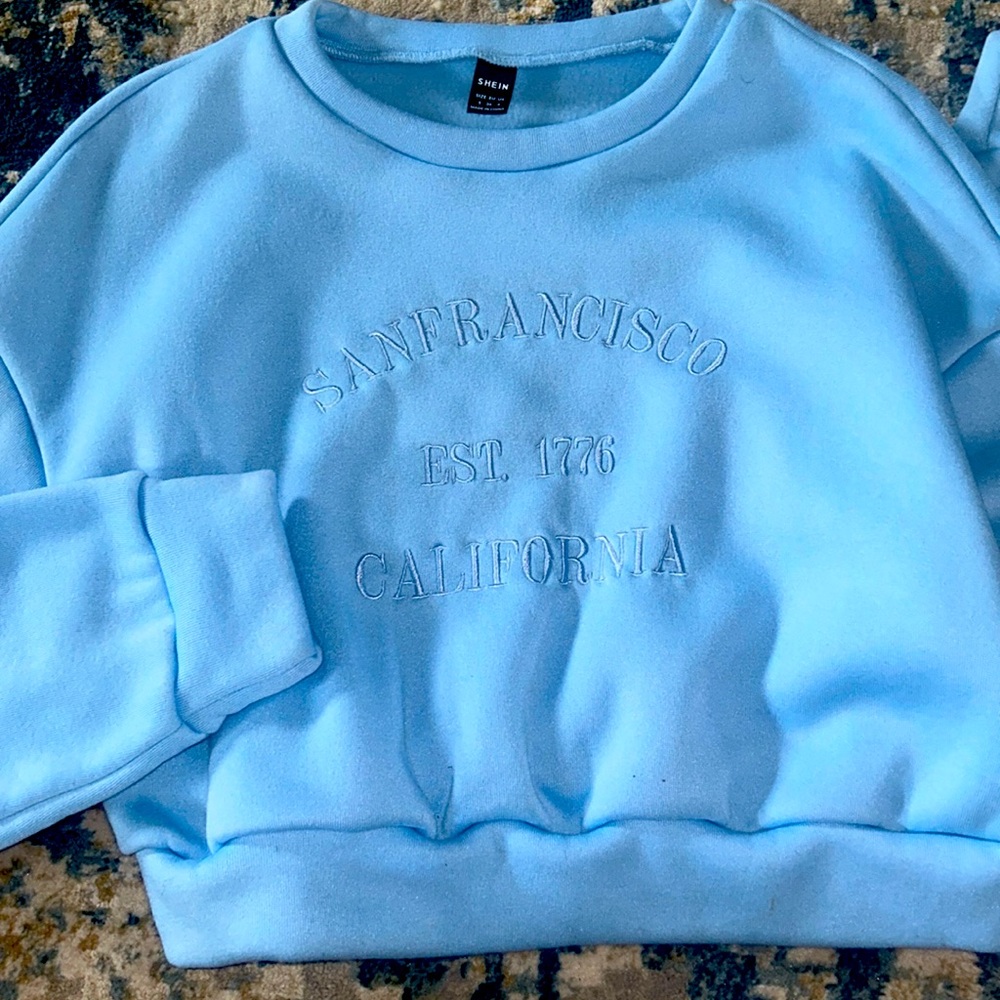 Blue cropped crew neck!
